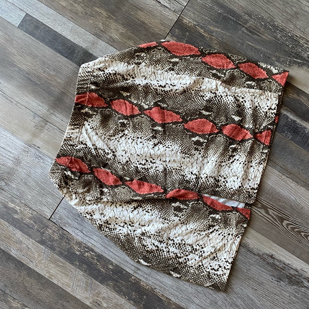 Snake print skirt